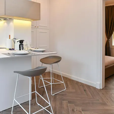 1 Bedroom Next To Monaco *