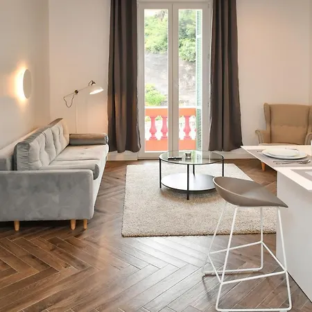 1 Bedroom Next To Monaco Apartment *
