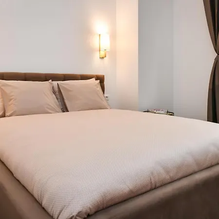 1 Bedroom Next To Monaco