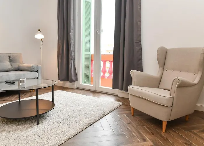 1 Bedroom Next To Monaco Apartamento