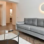 Διαμέρισμα 1 Bedroom Next To Monaco *