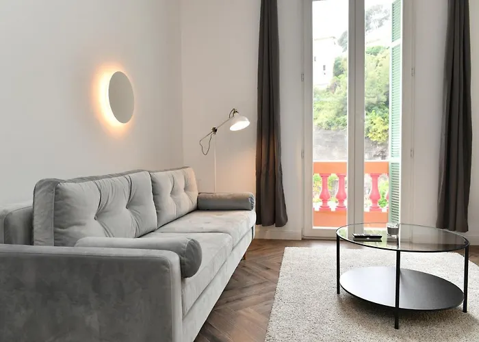 1 Bedroom Next To Monaco *